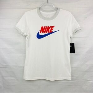 Nike | Women’s White Top